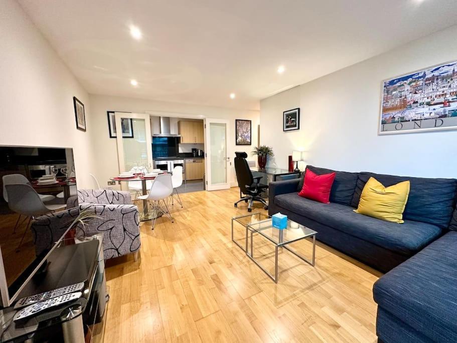 Stunning 2 Bed Thames River View - Central London Kültér fotó