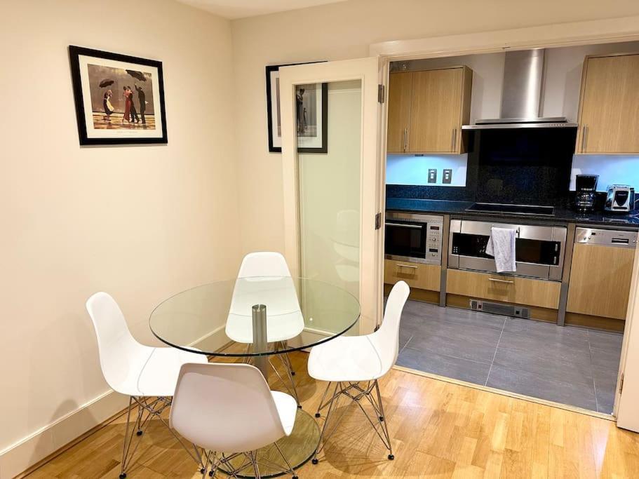 Stunning 2 Bed Thames River View - Central London Kültér fotó